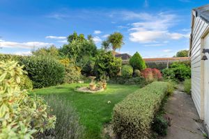 Photo 24- click for photo gallery